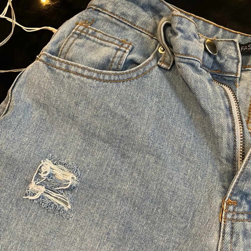 High Rise Cheeky Jean Shorts - Picture 3 of 6